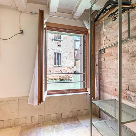 Balastro Design - Center * Venedig